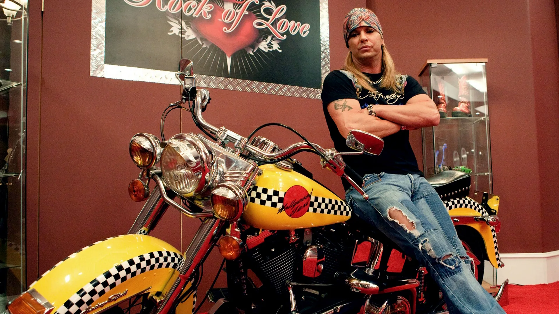Rock of Love Bus With Bret Michaels