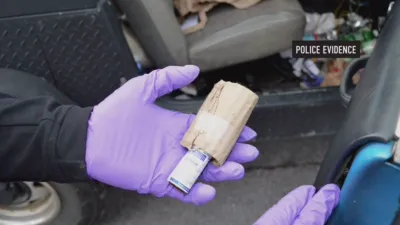 thumbnail - S1:E8 Tainted Love