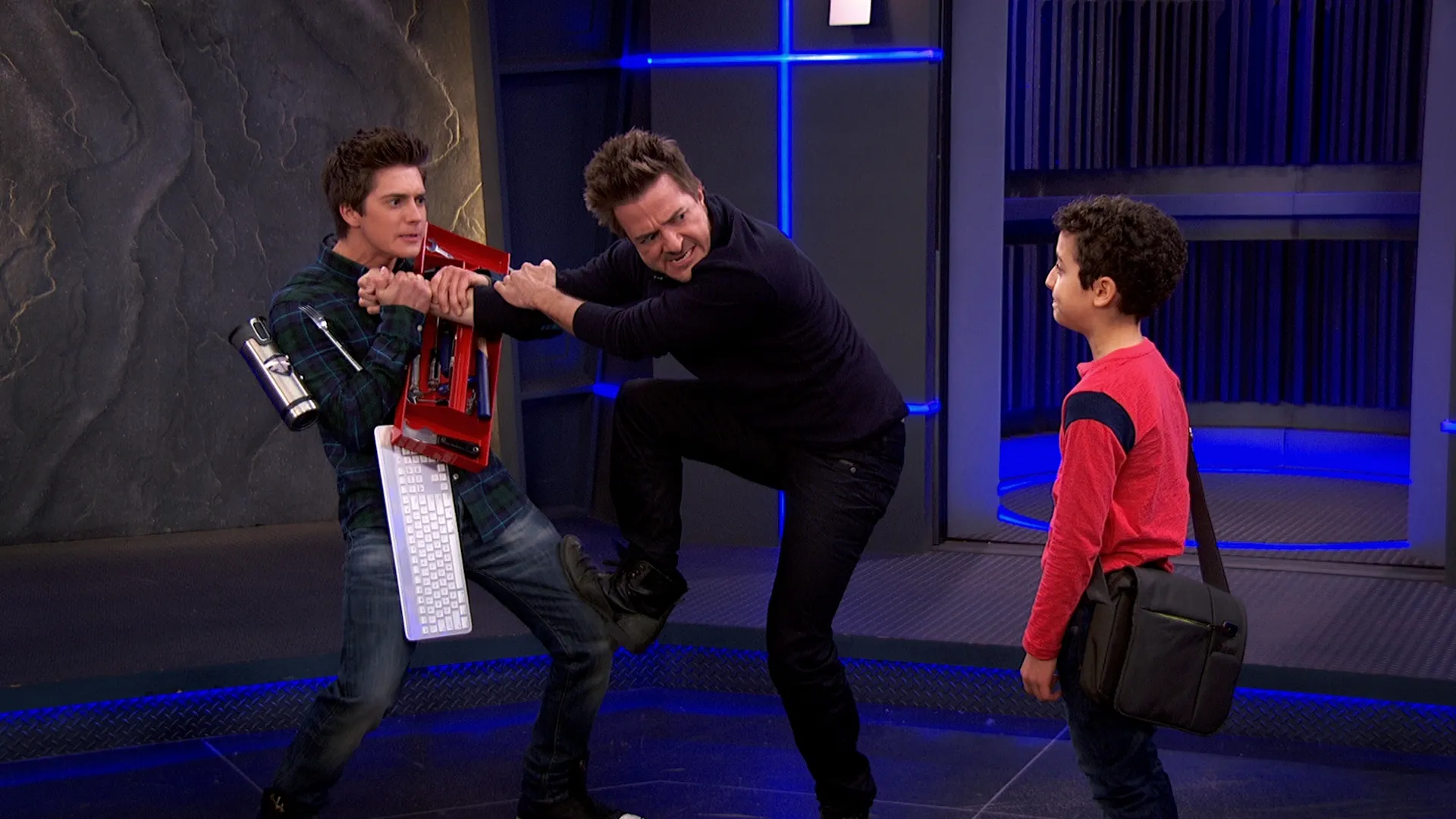 thumbnail - S1:E9 The Intruder