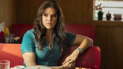 thumbnail - S3:E3 Deer Lady