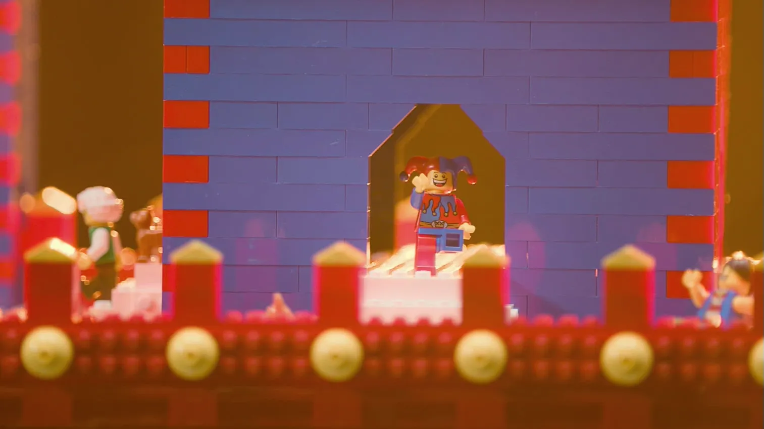 thumbnail - S3:E9 Wrecking Balls to the Wall