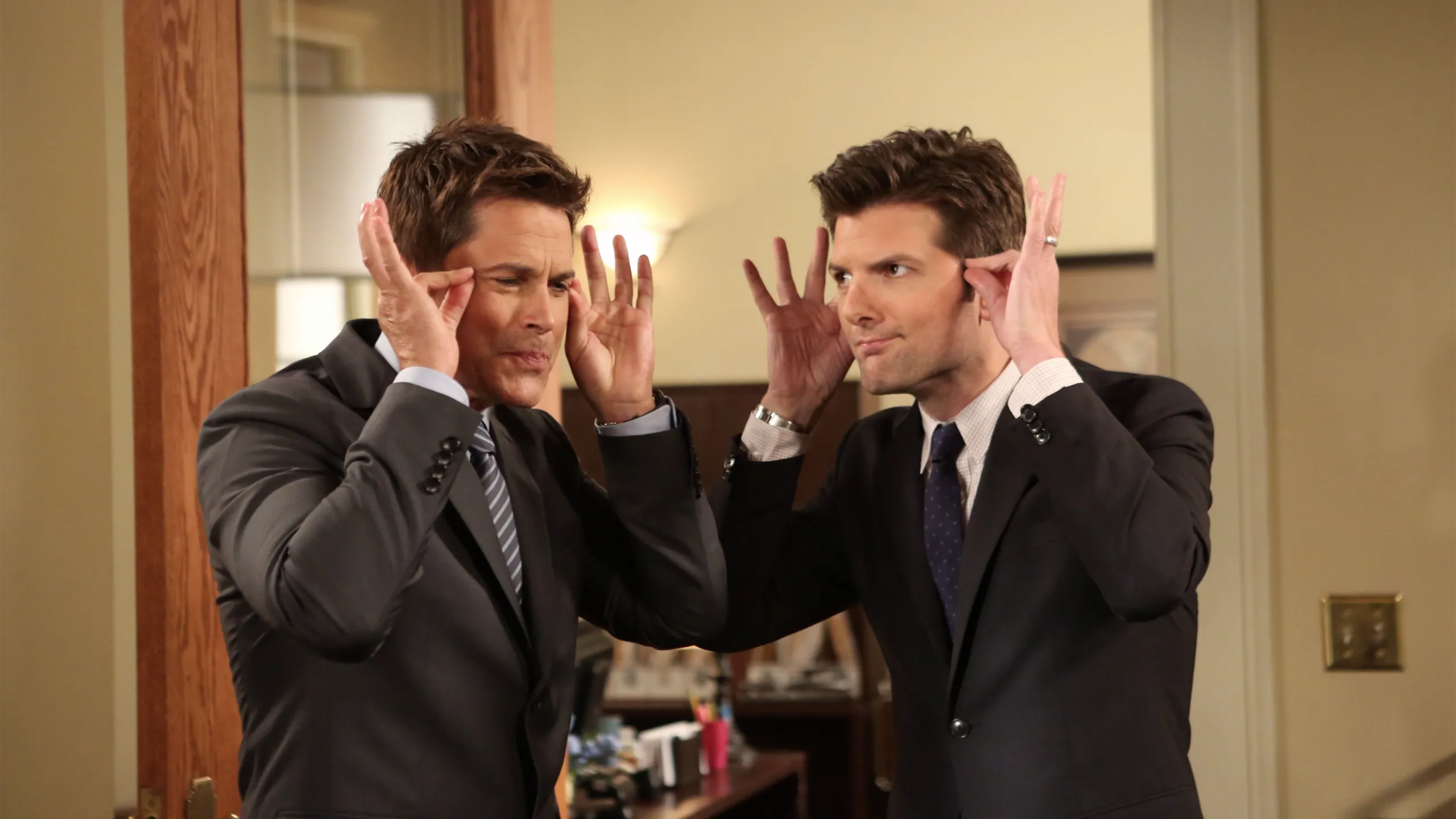 thumbnail - S6:E3 The Pawnee-Eagleton Tip Off Classic