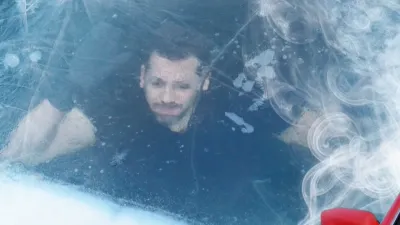 thumbnail - Arctic Circle