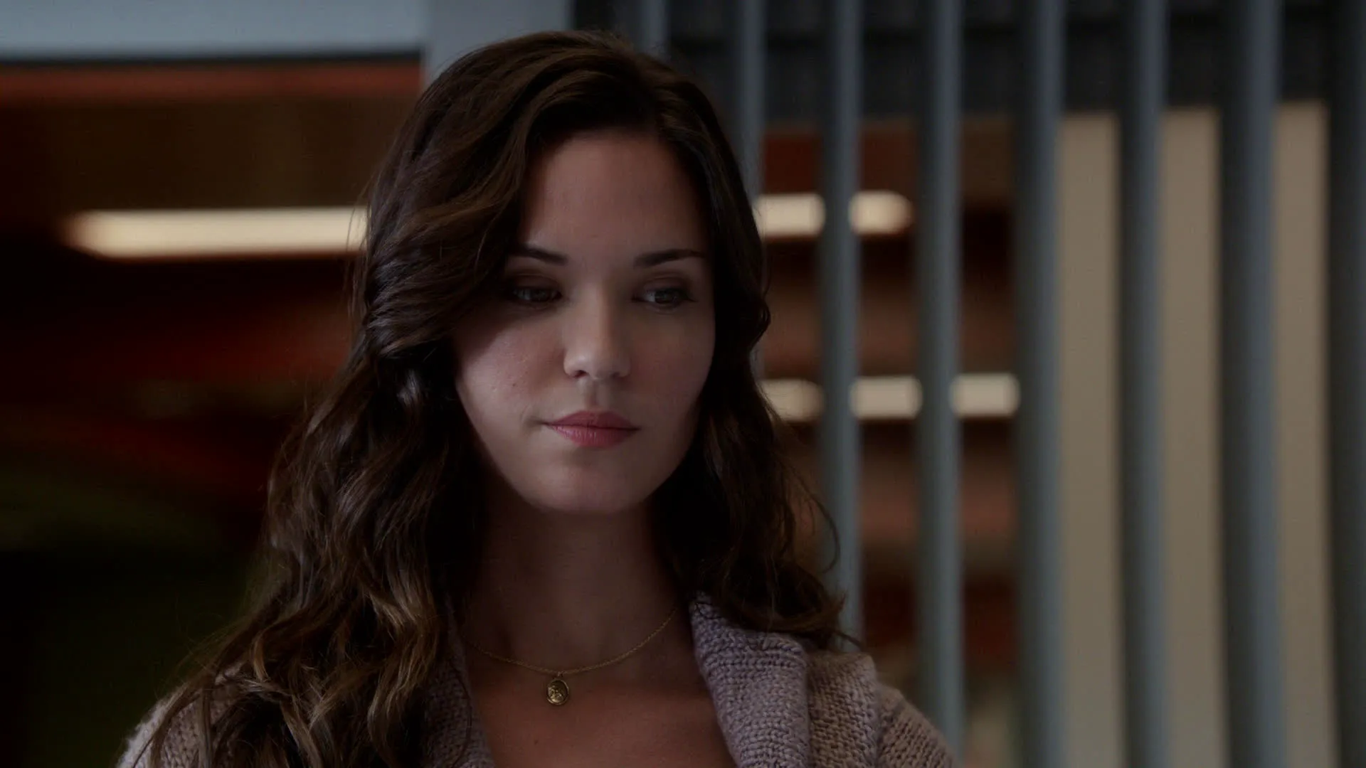 thumbnail - S8:E3 Charity Case