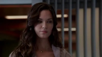 thumbnail - S8:E3 Charity Case