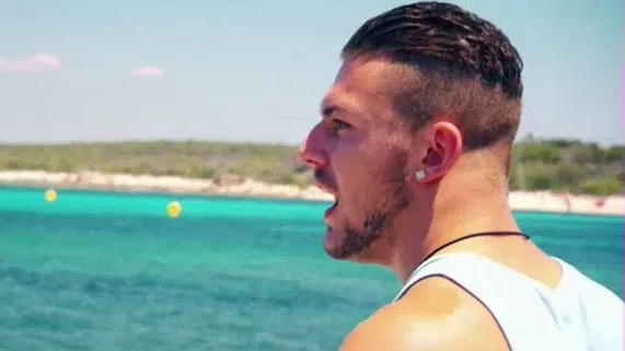 thumbnail - S1:E19 Episode 19