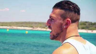 thumbnail - S1:E19 Episode 19