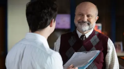 thumbnail - S2:E4 College Week