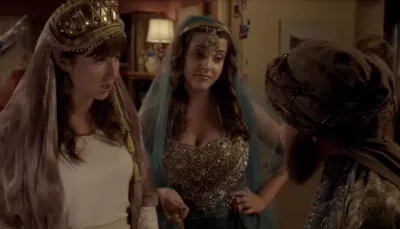 thumbnail - S4:E10 Purim