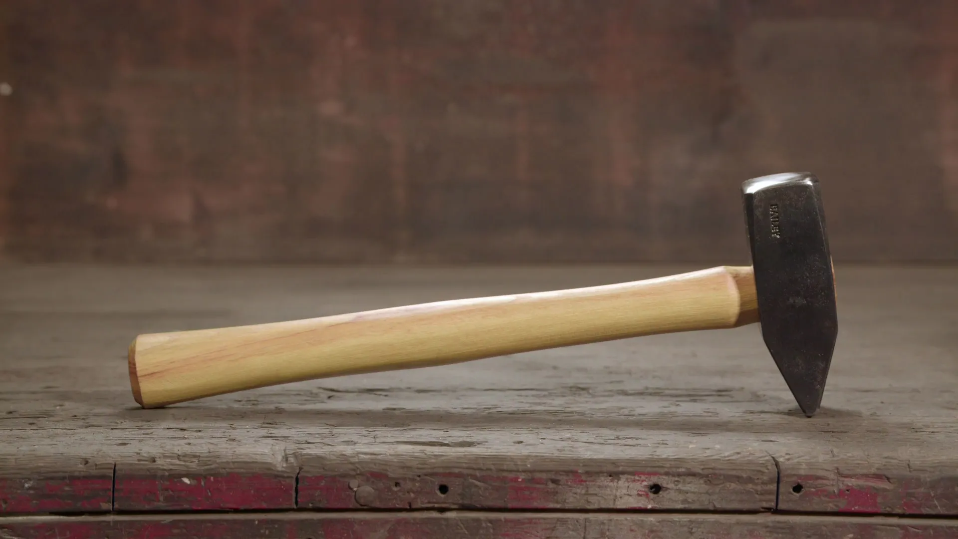 thumbnail - M23:Ep18 Handmade Hammers, Gummy Vitamins, Boat Trailers, Tea Lights &  Jar Candles