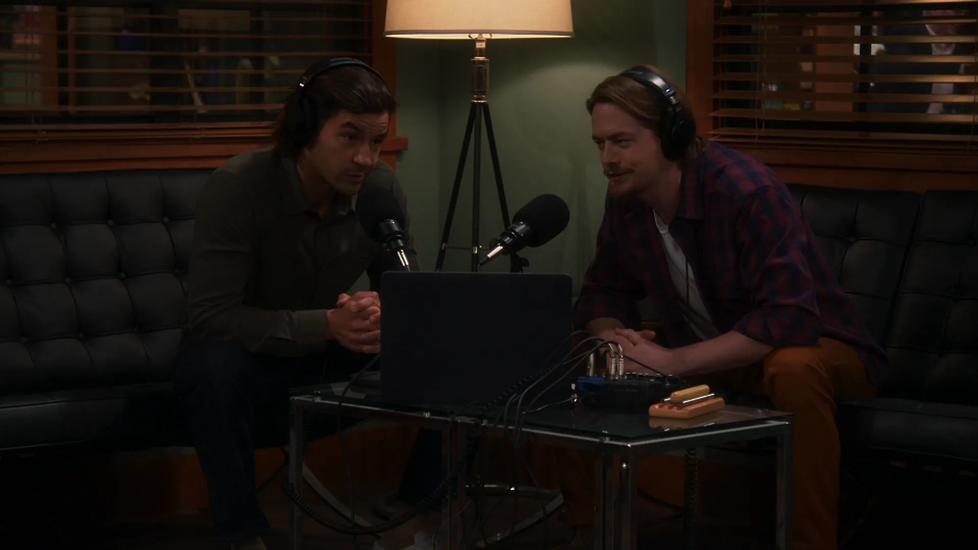 thumbnail - S9:E21 Keep on Truckin'