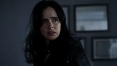 thumbnail - S3:E8 A.K.A. Camera Friendly