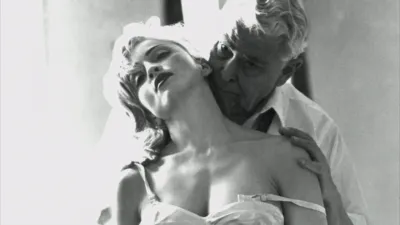 thumbnail - S1:E3 Sex in the '90s