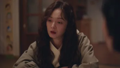 thumbnail - S1:E6 Episode 6