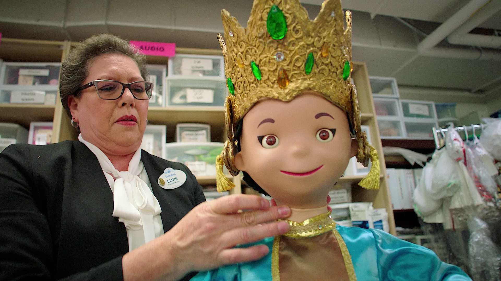 thumbnail - S1:E13 Lupe de Santiago: Seamstress