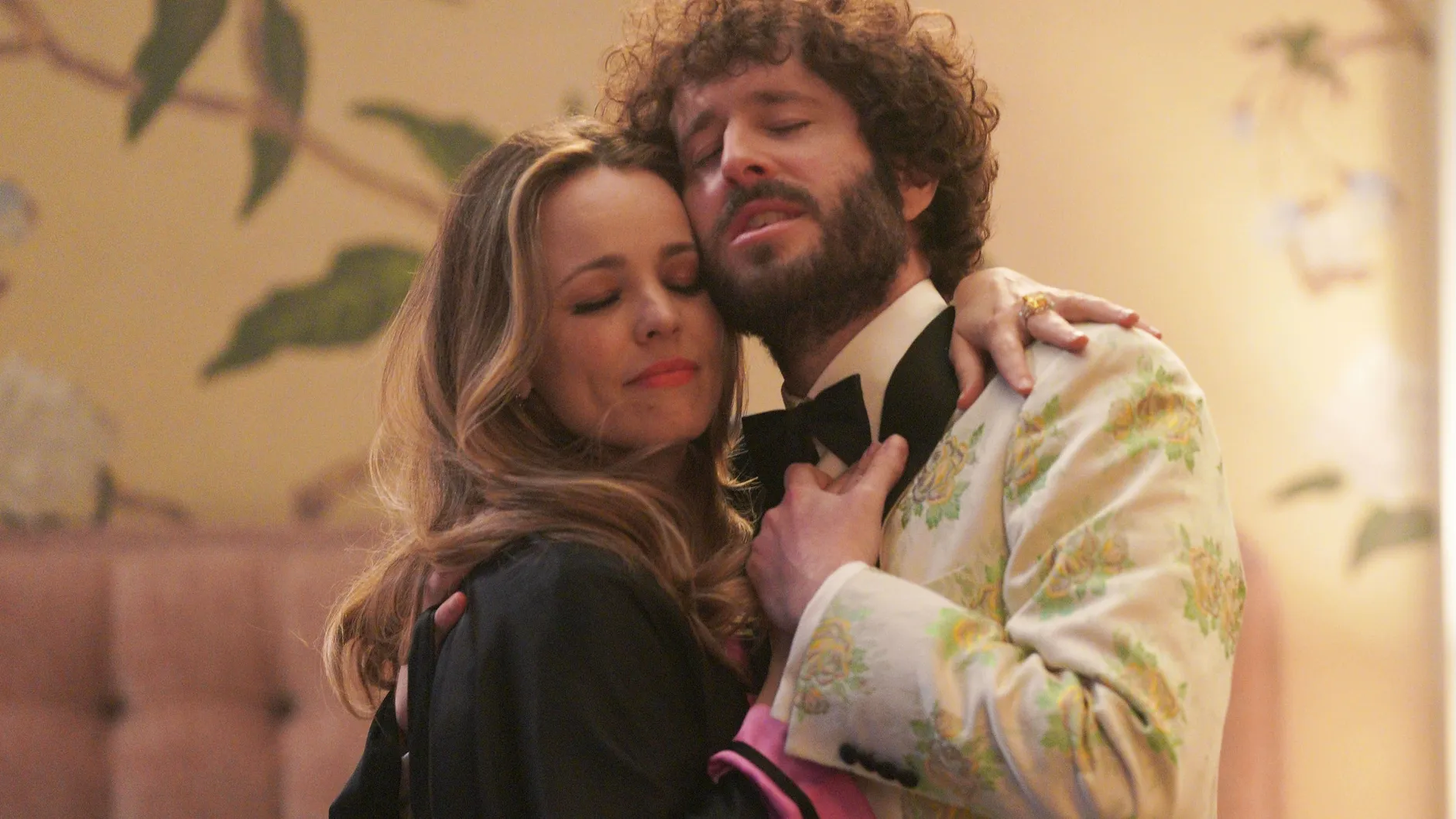 thumbnail - S3:E10 Looking for Love