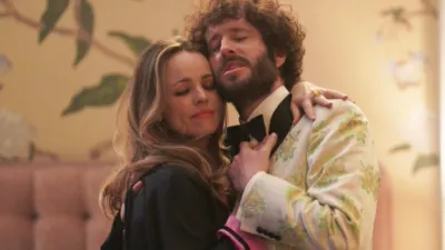 thumbnail - S3:E10 Looking for Love