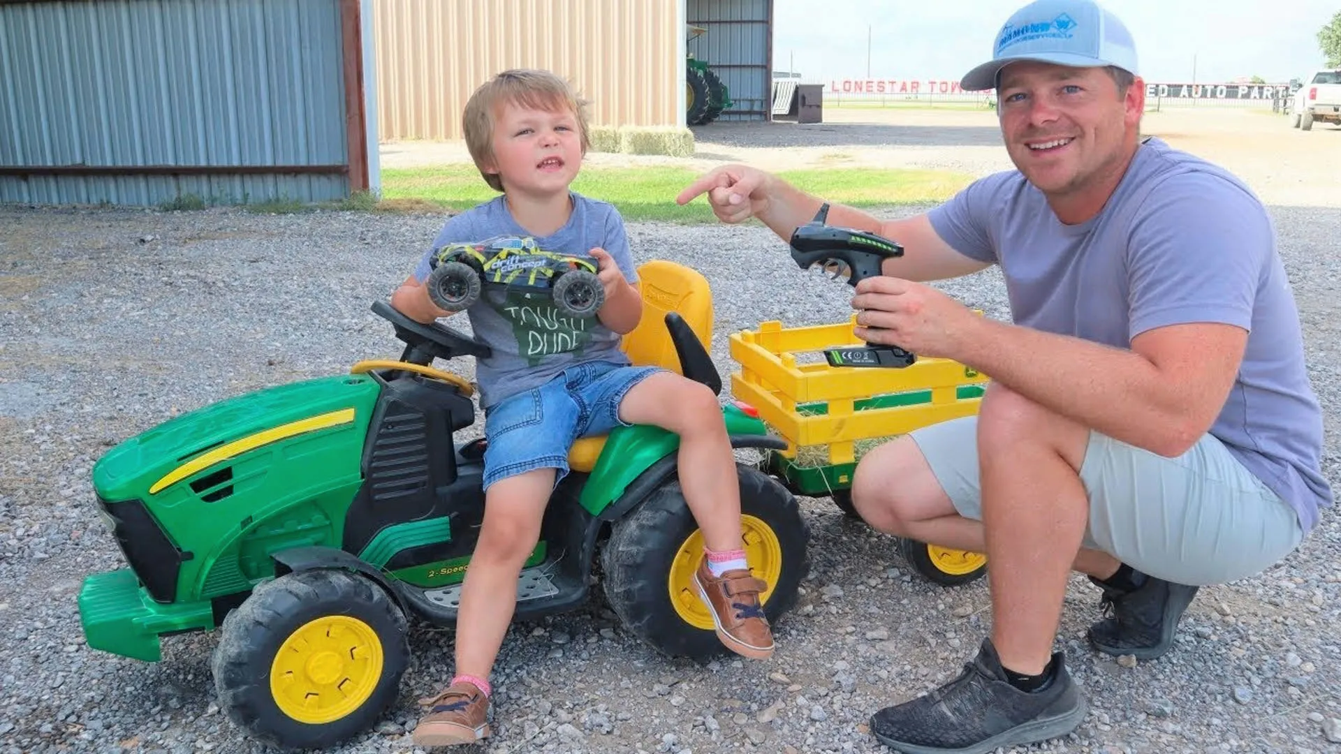thumbnail - S1:E12 Hudson's Wild Wheels!