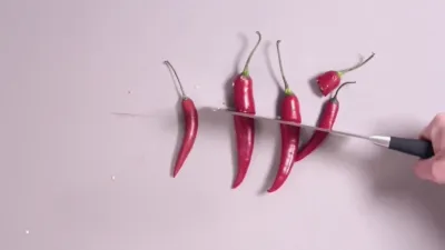 thumbnail - S1:E1 Eye-Mazing Simplicity