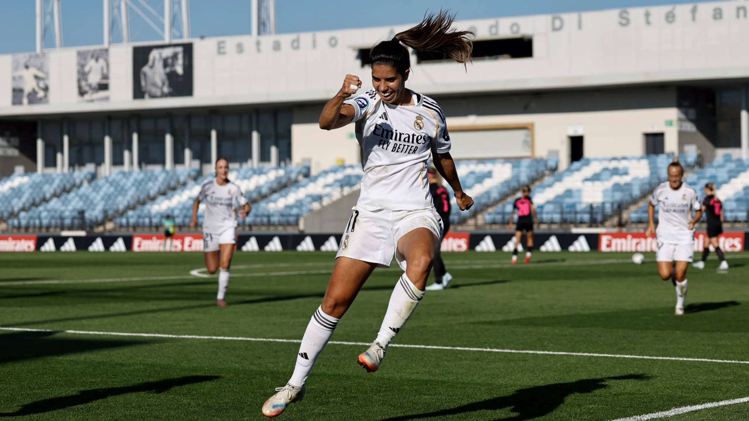 UEFA WCL Resumen: Real Madrid - Roma