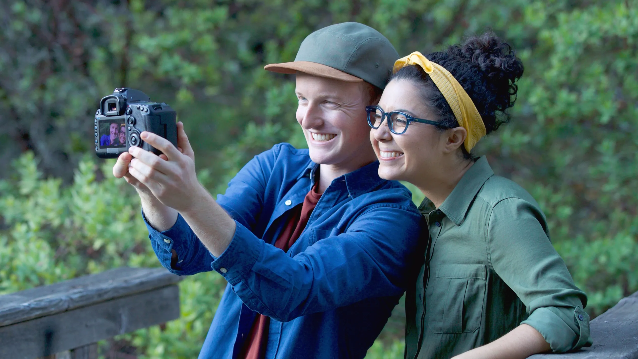 thumbnail - S3:E5 Photography