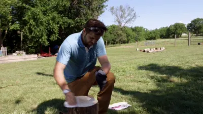 thumbnail - S1:E9 Horse Trailer