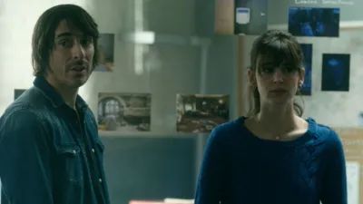 thumbnail - S4:E3 (Dub) Microascus Brevicaulis