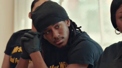 thumbnail - S1:E3 Mrs. White's Golden Rule Café