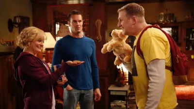 thumbnail - S4:E20 Man's Best Friend