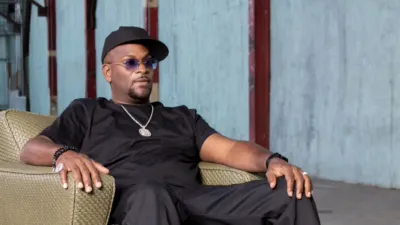 thumbnail - S1:E3 Sh*t's Real