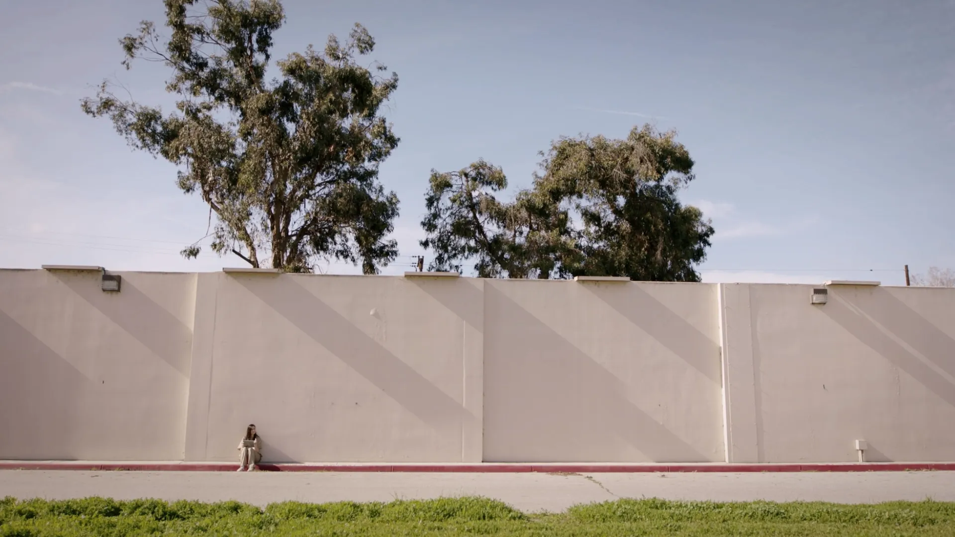 thumbnail - S1:E6 I Do. Or Do I?