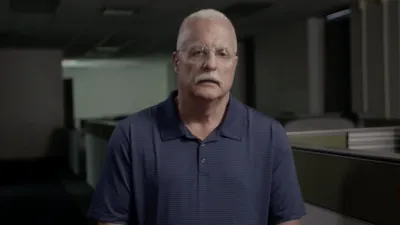 thumbnail - S6:E7 The Man in the Red Shirt