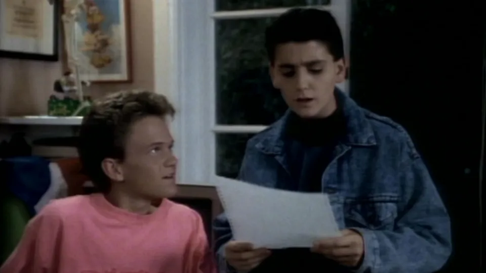 thumbnail - S2:E12 TV or Not TV