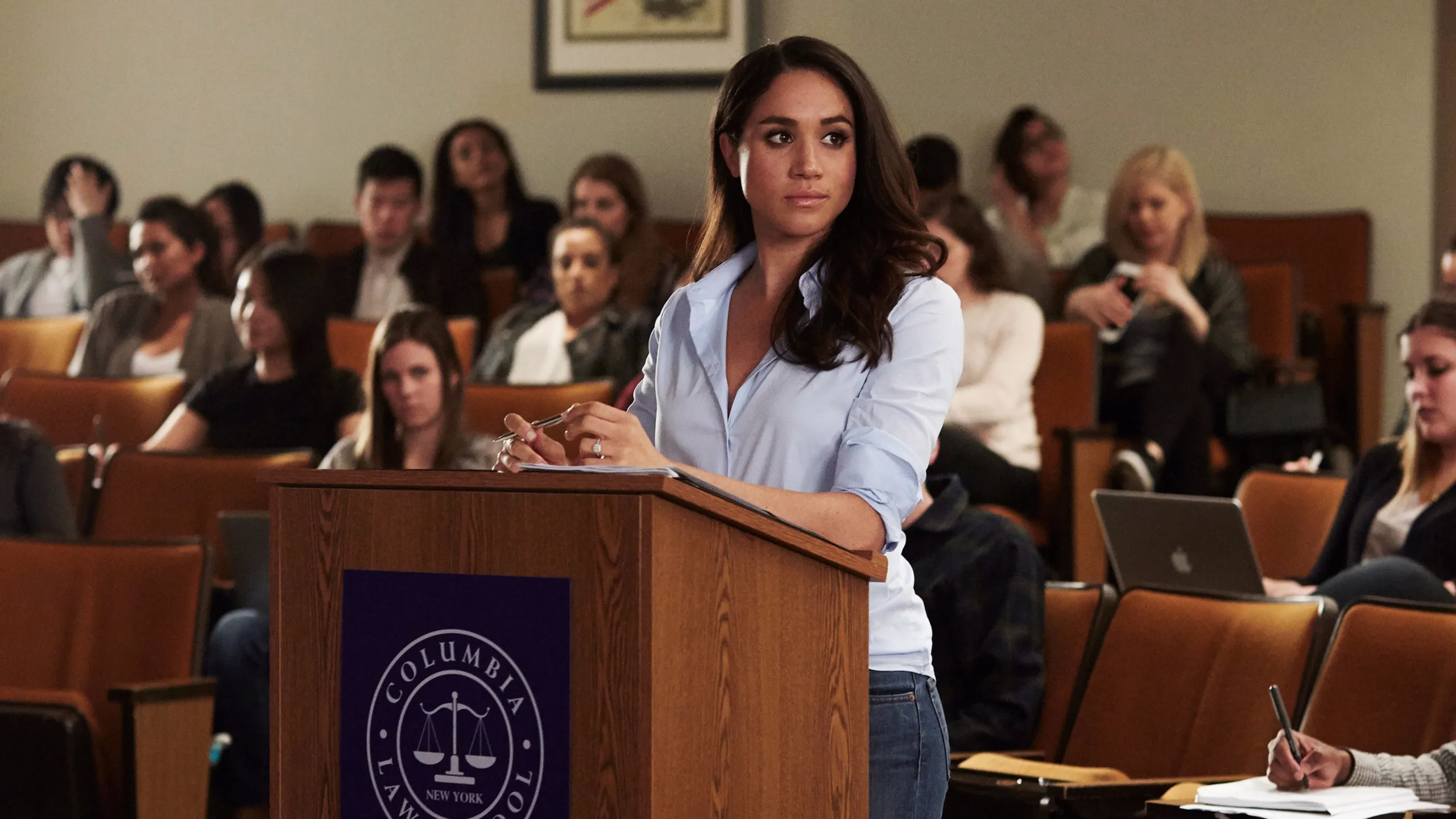 thumbnail - S6:E3 Back on the Map