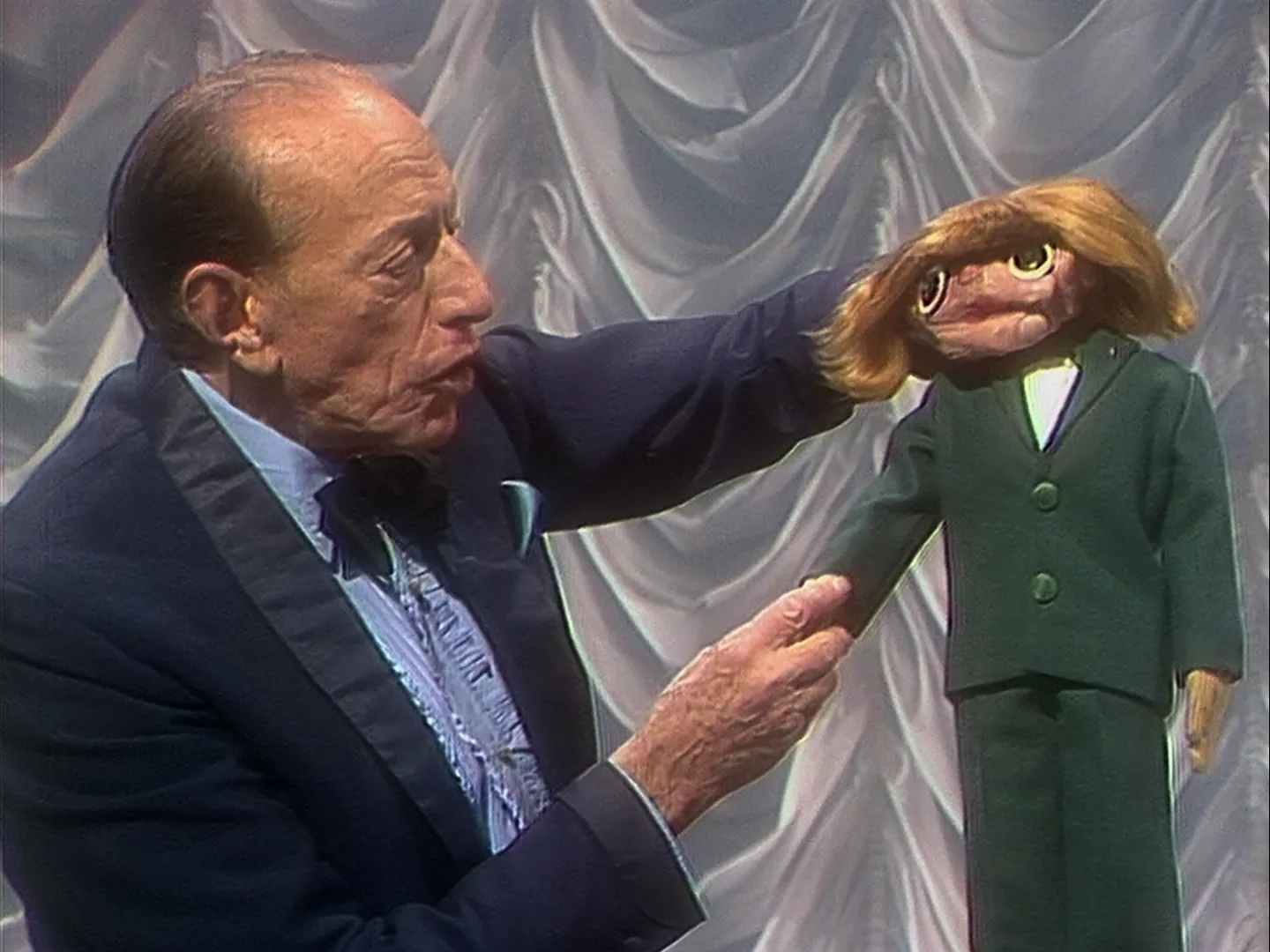 thumbnail - S5:E7 Guest: Senor Wences & Bruce Schwartz