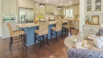 thumbnail - S2:E3 An Island For All