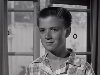 thumbnail - S1:E4 A Froggy Day