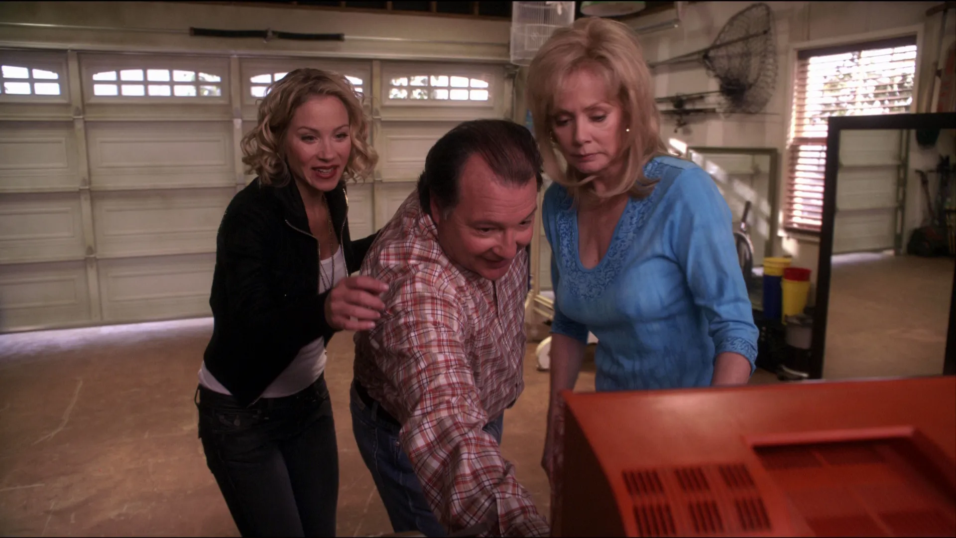 thumbnail - S2:E1 So I Think I Can Dance