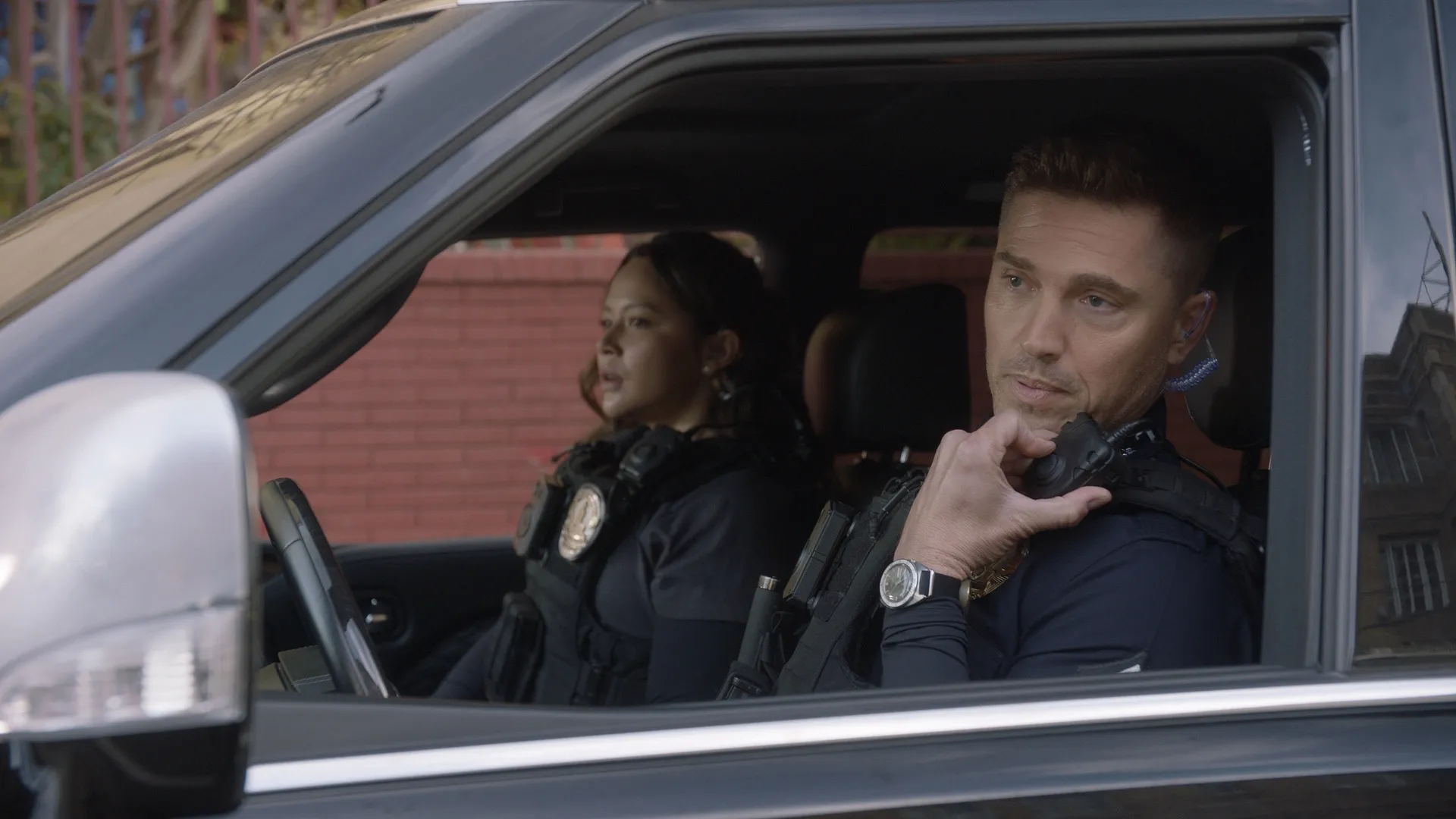 thumbnail - S6:E10 Escape Plan