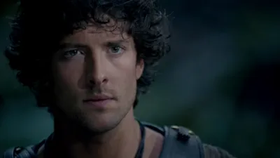 thumbnail - S2:E13 The Queen Must Die, Part 2