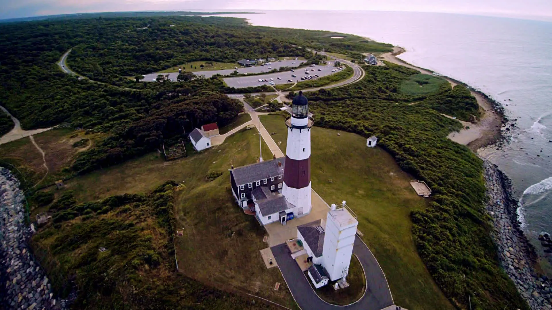 thumbnail - S24:E3 Dark Lighthouse, Possessed by Murder and Loveland Frogman