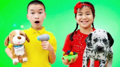 thumbnail - S2:E11 Jannie and Emma's Magical Mysteries!