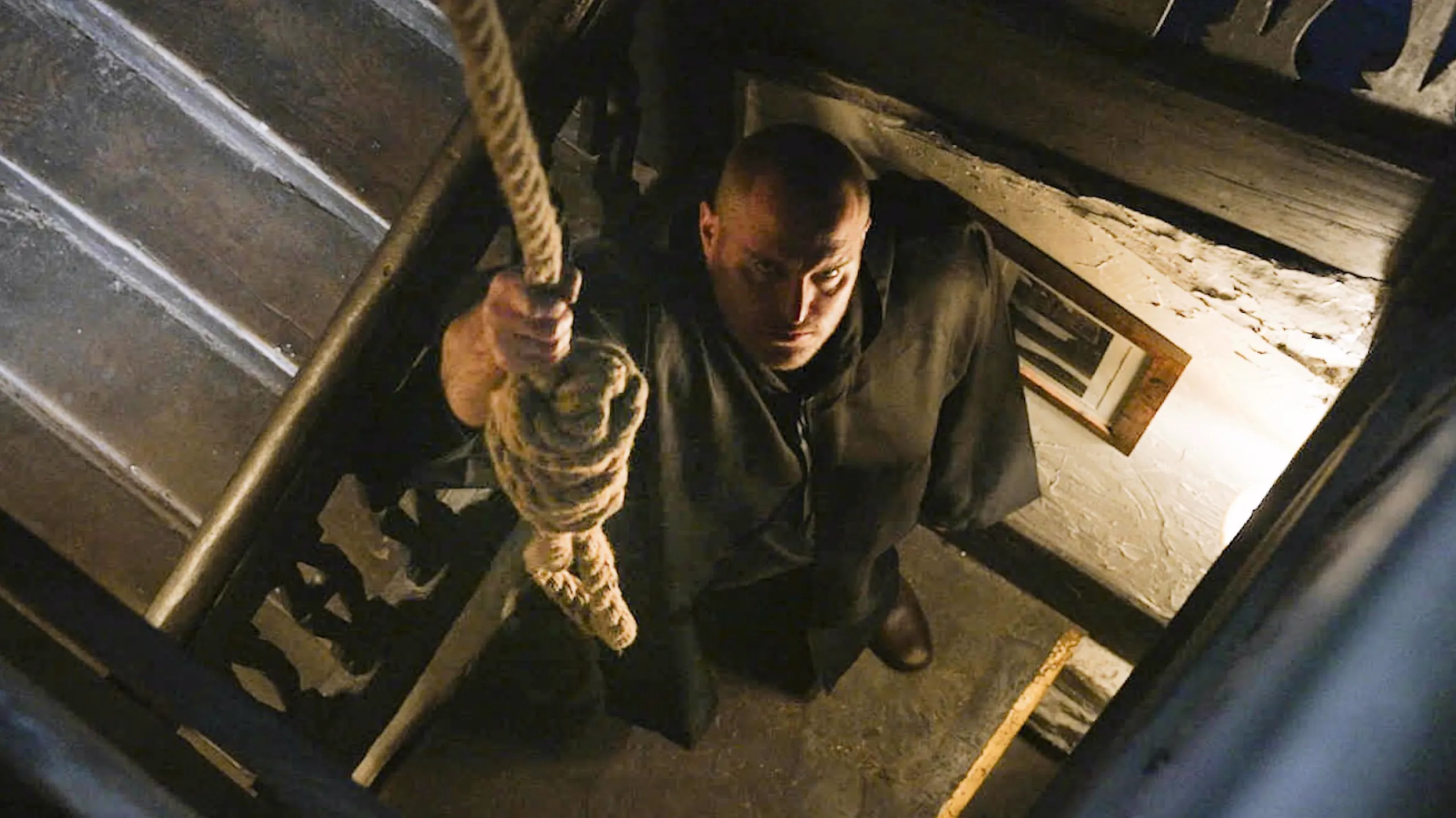thumbnail - S1:E7 Gallows of Doom