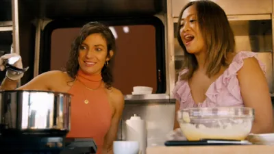 thumbnail - S1:E7 Smother Me