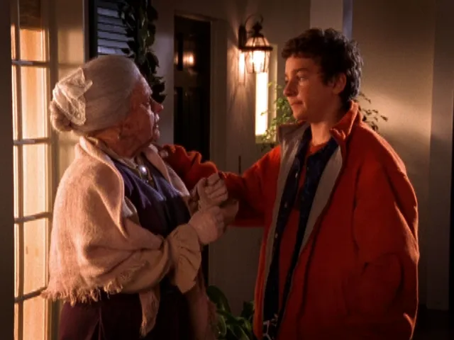 thumbnail - S1:E15 Heck of a Hanukkah