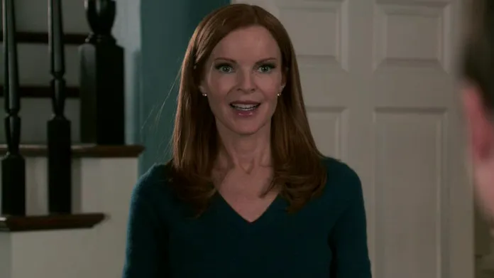 thumbnail - S8:E18 Any Moment