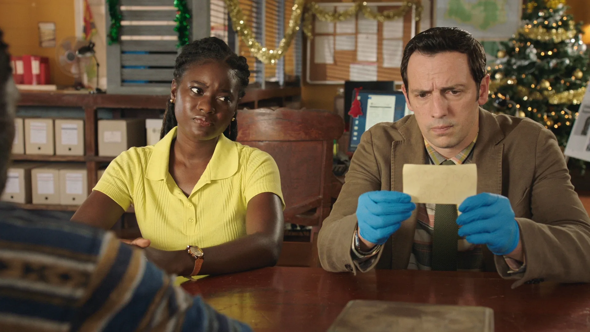 thumbnail - S12:F2 Death in Paradise – Weihnachtsspecial 2022 (Teil 2)