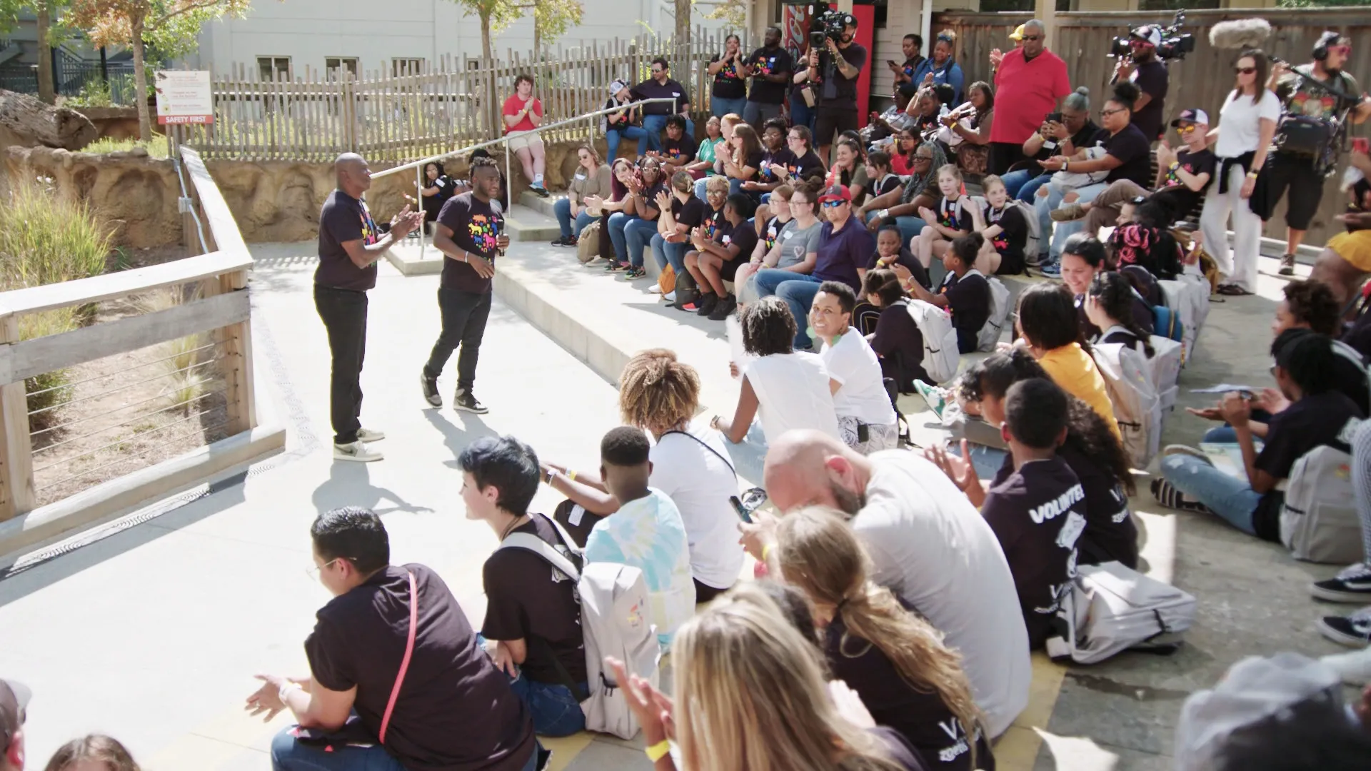 thumbnail - S6:E4 If the Zoo Fits