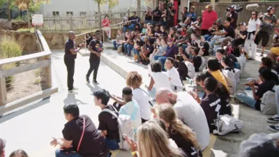 thumbnail - S6:E4 If the Zoo Fits