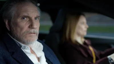 thumbnail - S1:E6 Je Maintiendrai